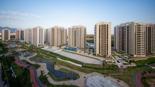 rio-2016-olympics-athlete-village-unfinished.jpg